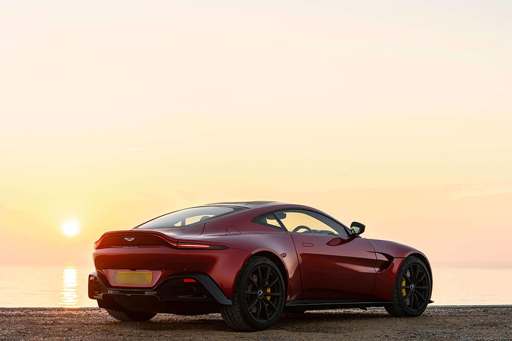 Aston Martin Vantage