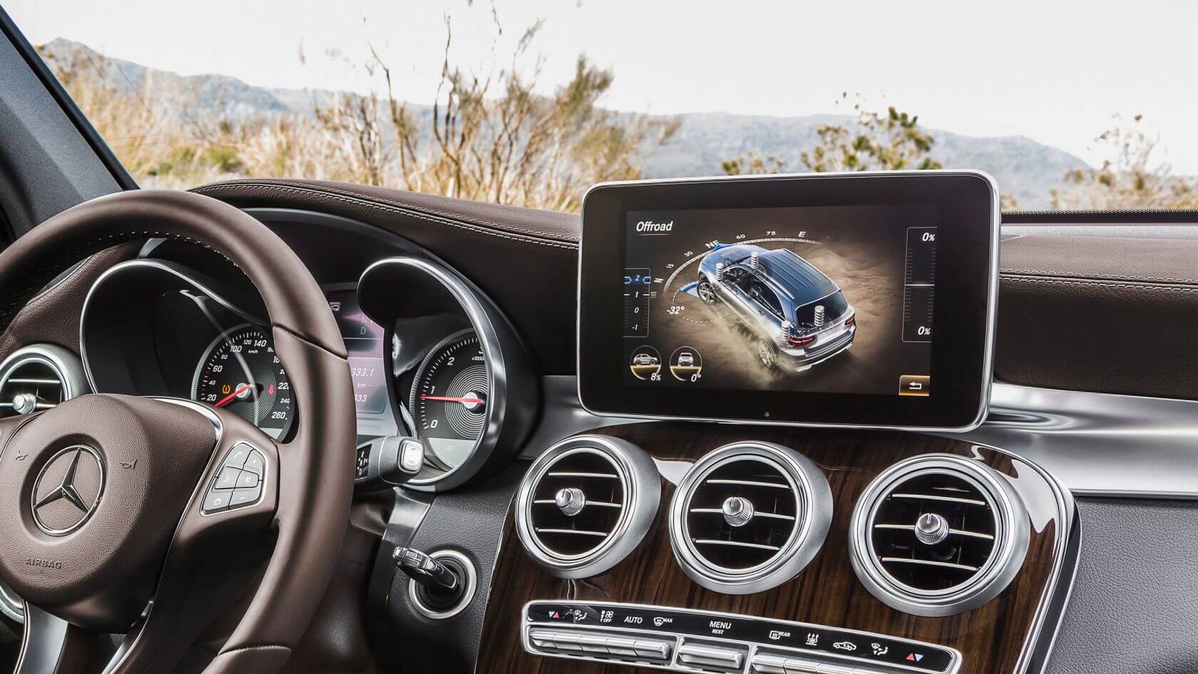 Mercedes GLC infotainment